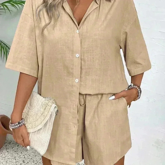 Khaki Casual Women's Solid Button Front Shirt & Drawstring Waist Shorts - Picture 4 of 7